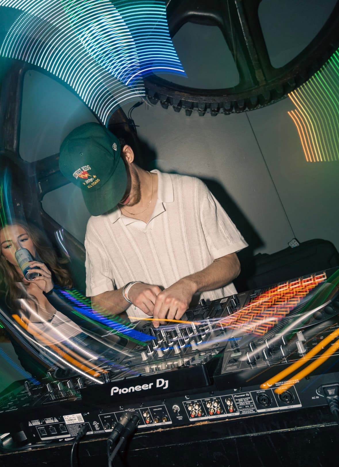DJ MX photo 4