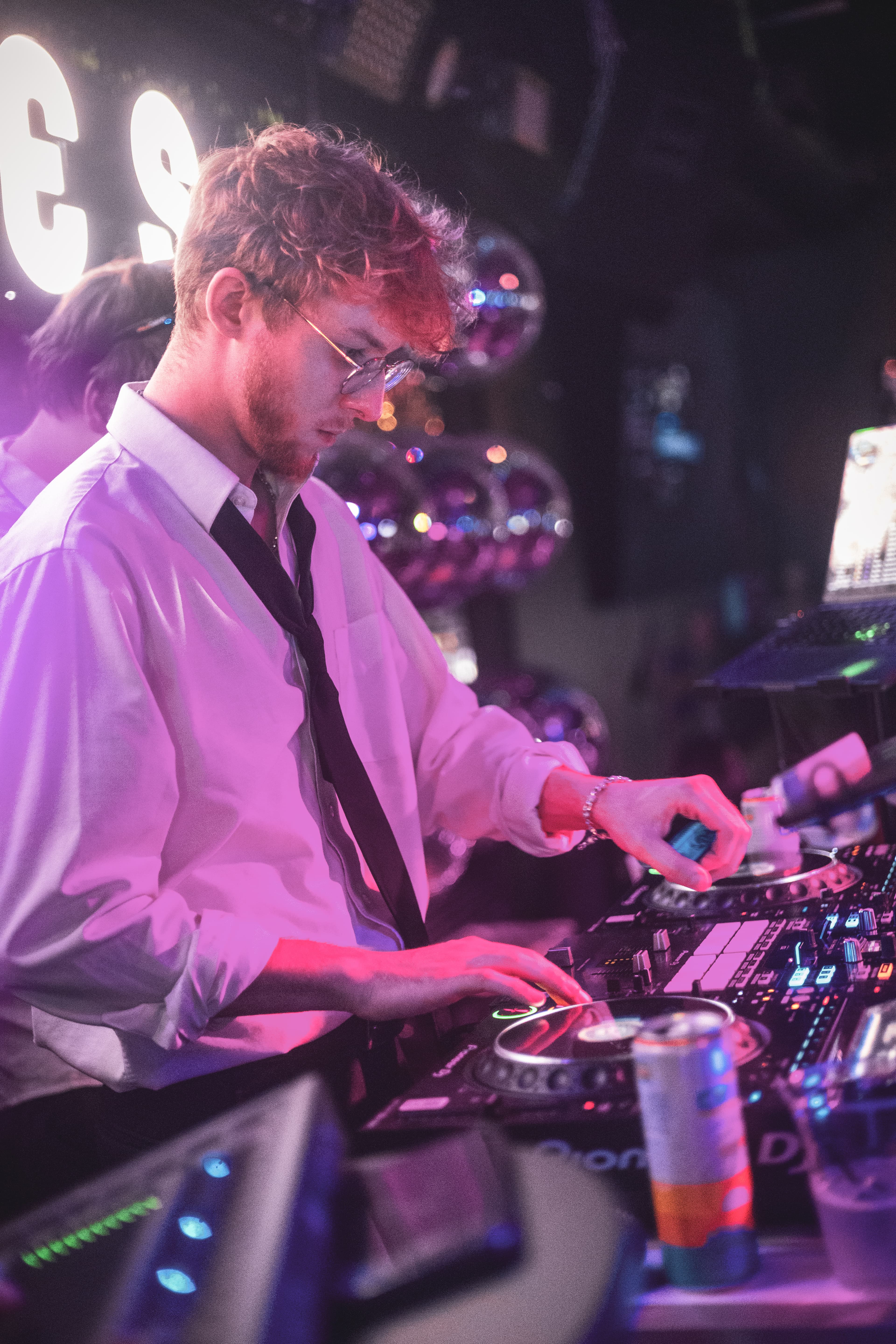 DJ MX photo 7